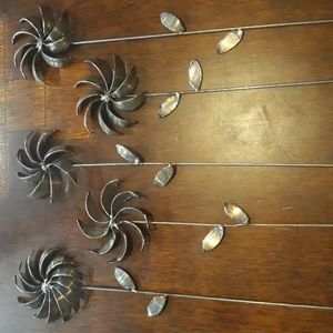 Hand Crafted Stainless Steel Raw Finish‎ Flower with Stem (1)